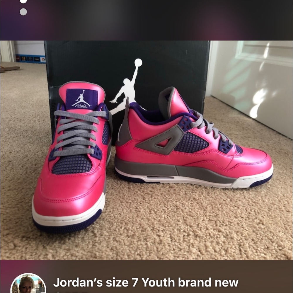 Pink and purple Jordan’s size 7Y